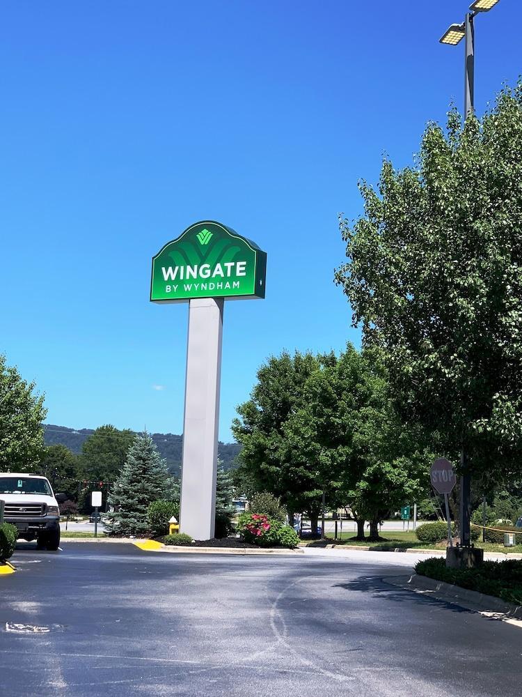 Wingate By Wyndham Fletcher At Asheville Airport Екстериор снимка